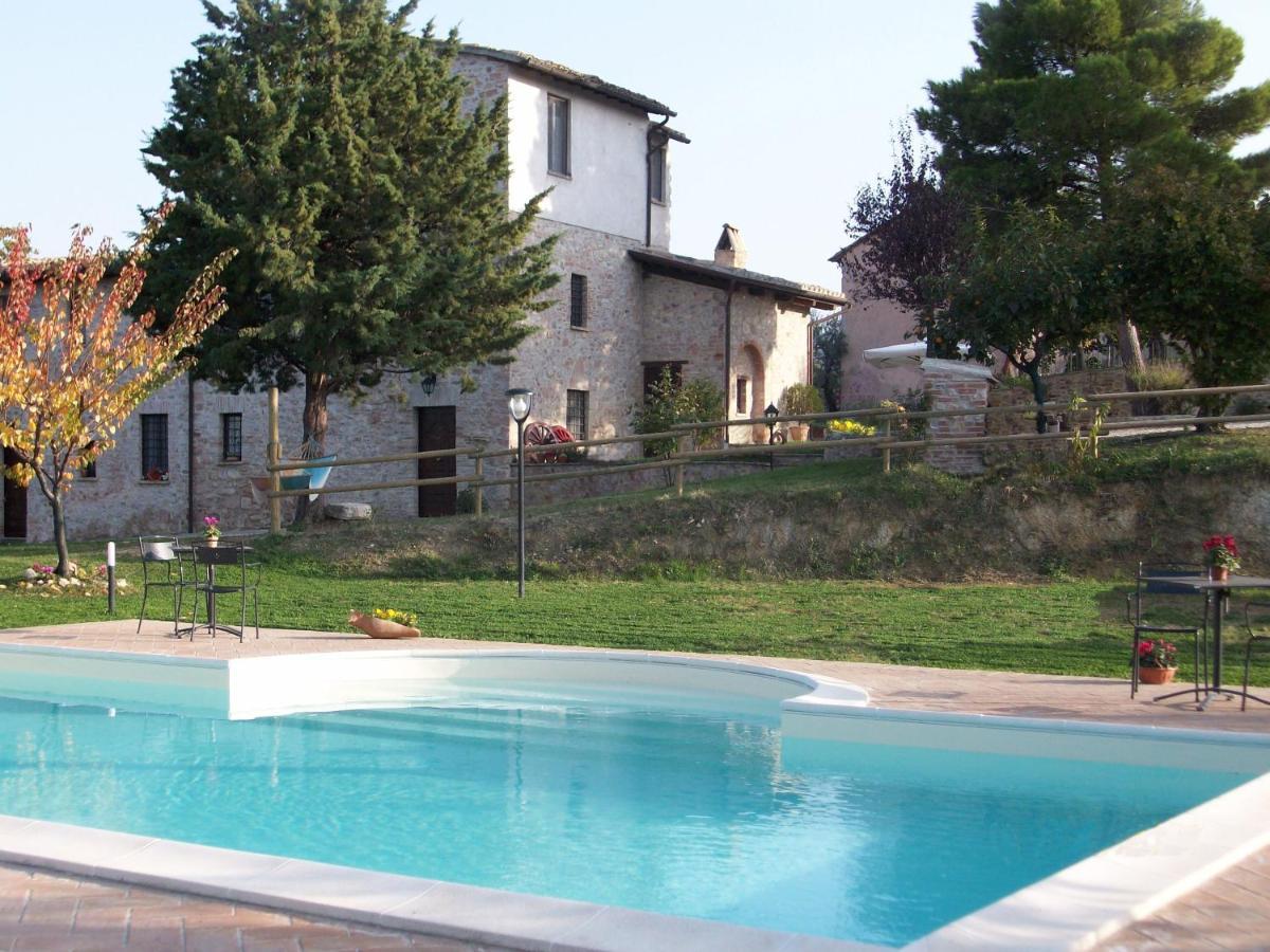 Girasole - Agriturismo Fogliani Giano dell'Umbria ภายนอก รูปภาพ