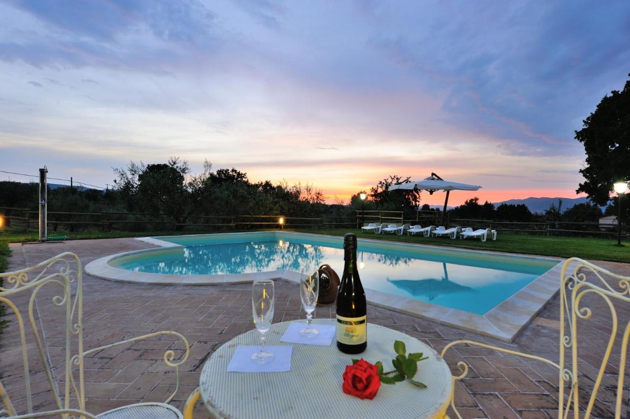 Girasole - Agriturismo Fogliani Giano dell'Umbria ภายนอก รูปภาพ