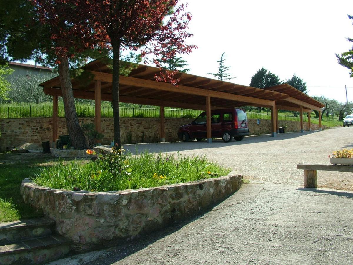 Girasole - Agriturismo Fogliani Giano dell'Umbria ภายนอก รูปภาพ
