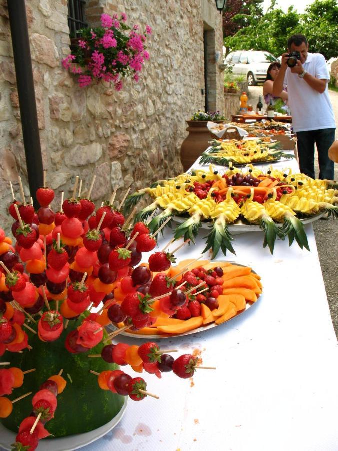 Girasole - Agriturismo Fogliani Giano dell'Umbria ภายนอก รูปภาพ